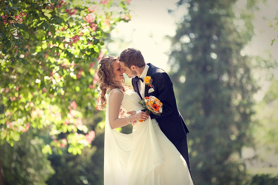 Hochzeitsfotograf Herrenberg, im Park des Erholungsheims in Gültstein