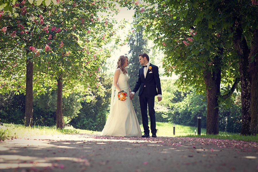 Hochzeitsfotograf Herrenberg, im Park des Erholungsheims in Gültstein Hochzeitsfotograf Herrenberg, im Park des Erholungsheims in Gültstein