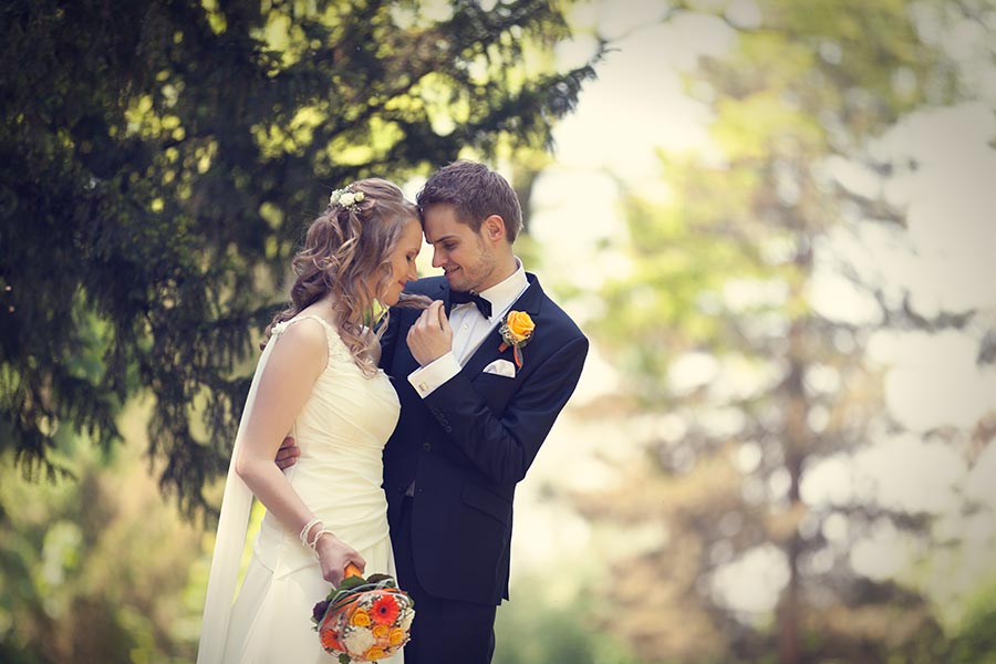 Hochzeitsfotograf Herrenberg, im Park des Erholungsheims in Gültstein